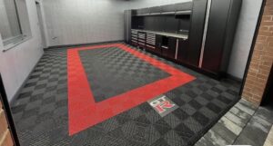 ELEV8 Garage Equipment - Modular Flooring